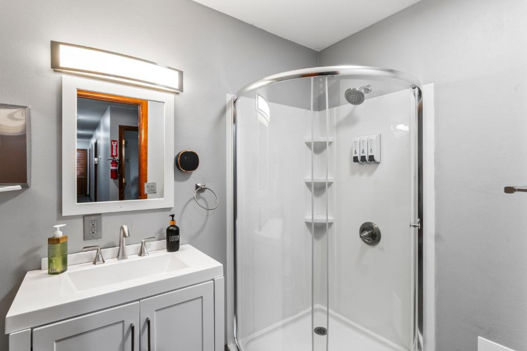 Bathroom vanity with window view, Simple Deluxe Private Room, Anchorage